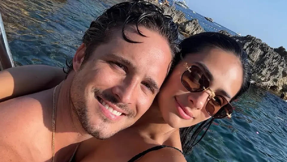 Diego Boneta y Renata Notni duraron cinco años de relación / IG: @rennotni