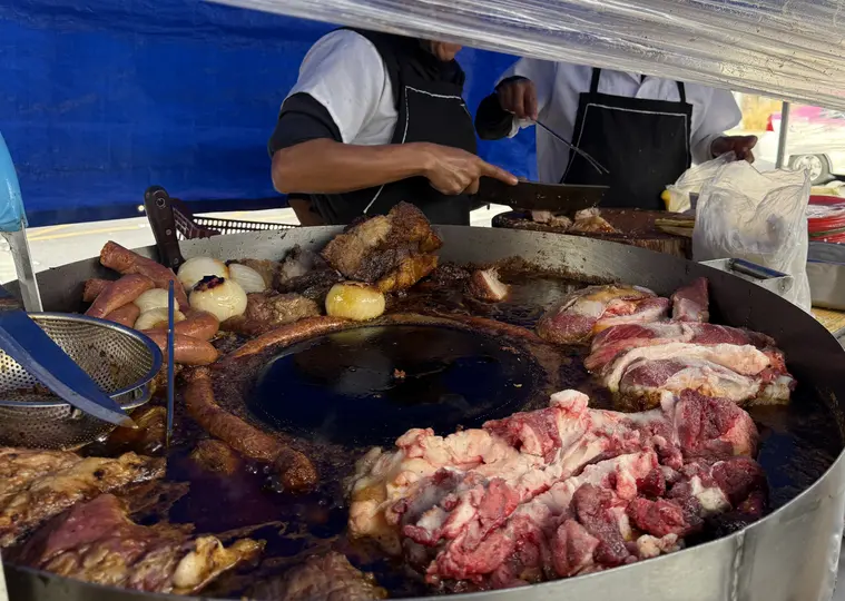 Capitalinos aprovecharon descuentos para disfrutar sus tacos favoritos./ Georgina Sánchez
