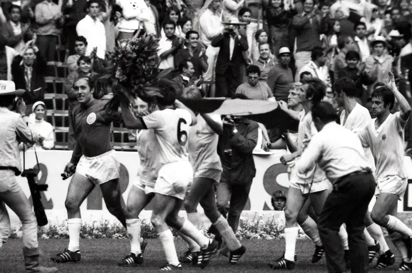 Jugadores de Alemania Federal en celebración en el partido por el tercer lugar en el Mundial de México 1970 | MEXSPORT
