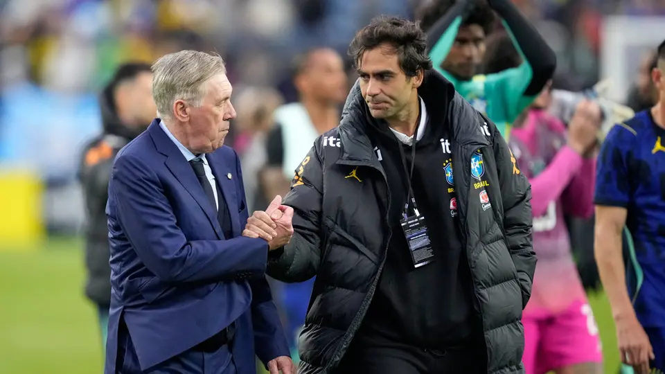 Carlo Ancelotti coquetea con Luka Modric: "¿No tienes un abuelo brasileño?"