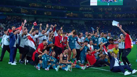 Miembro de la Selección de Irak se desvaneció por la emoción de clasificar al Mundial