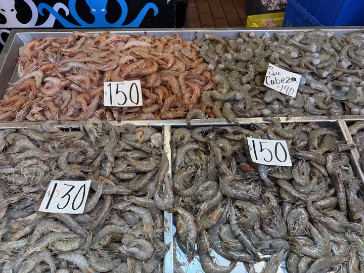 Precios del camarón en la Nueva Viga 2026. / Georgina Sánchez