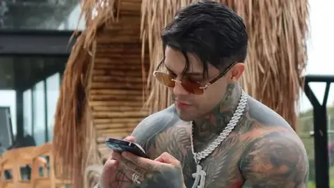 El influencer Yeferson Cossio es demandado por una aerolínea internacional ¿Por qué motivo?