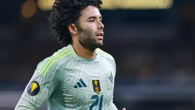 ¡Buenas noticias! Chino Huerta regresa a los entrenamientos con Anderlecht