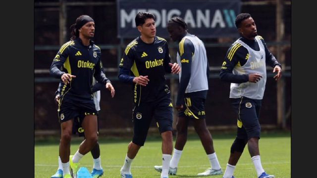 Edson Álvarez volvió a los entrenamientos del Fenerbahce | CAPTURA