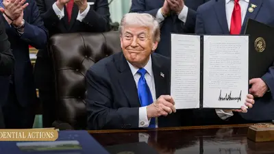 Donald Trump subiría aranceles de autos al 25%: esta sería la fecha de aplicación
