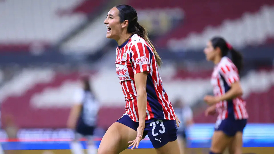 Jasmine Casarez en celebración con Chivas en el partido ante Pachuca en el Clausura 2026 de la Liga MX Femenil | IMAGO 7