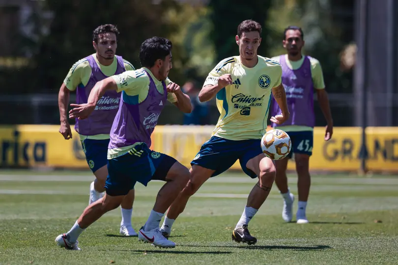Jugadores de América entrenando de cara al la Liguilla del Clausura | X @ClubAmerica