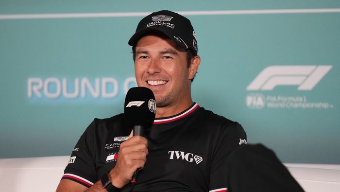 Checo Pérez en conferencia de prensa en el Gran Premio de Miami | AP