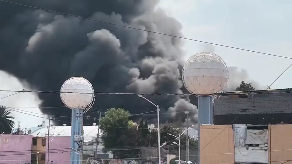 El humo se podía ver a varios kilómetros a la redonda / Redes Sociales