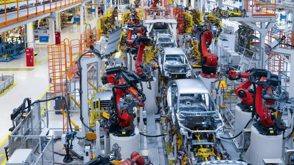 La próxima semana incrementará al 25% los aranceles aplicados a automóviles / FREEPIK