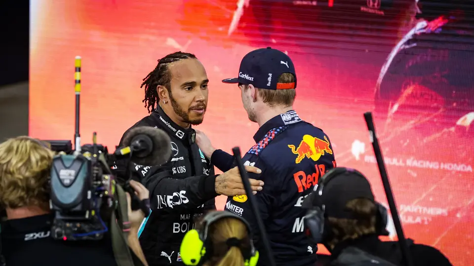 Max Verstappen contra Lewis Hamilton en 2021 | MEXSPORT