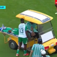 ¡Inédito! Jugador es atropellado por el carrito de las emergencias en pleno partido