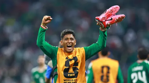 "Orgulloso de representar este país": Luis Romo se conmueve tras victoria de México