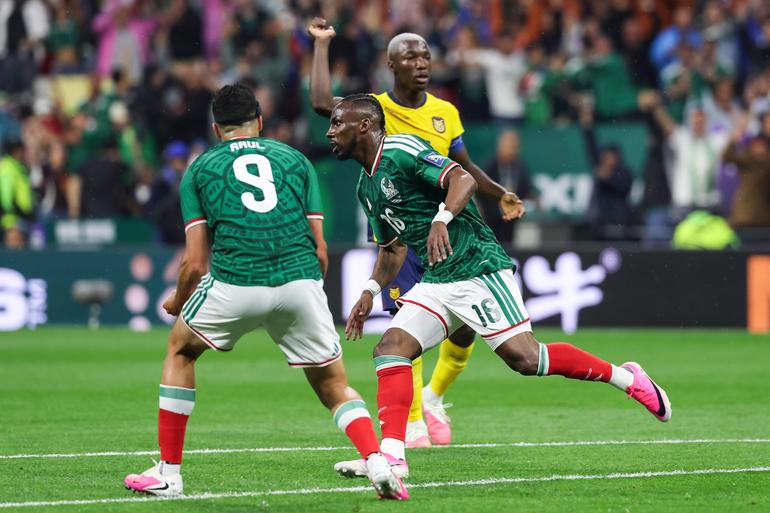 México vs Ecuador | Miguel Pontón