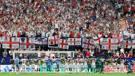 Inglaterra vuelve al Estadio Azteca 40 años después