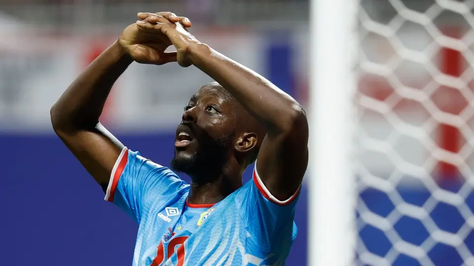 Yoane Wissa en el partido de Inglaterra contra República Democrática del Congo | AP