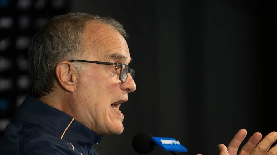 ¿Saturó a los jugadores? Marcelo Bielsa hace autocrítica tras fracaso de Uruguay en el Mundial 2026
