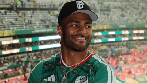 Fred Warner en el Estadio Azteca previo al México vs Ecuador | IG: @fred_warner