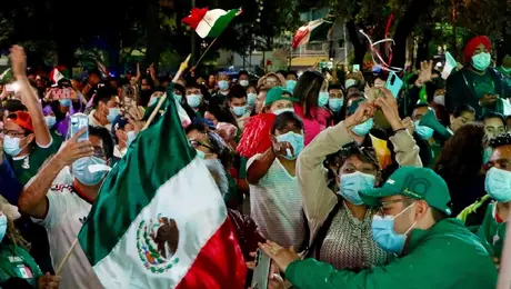 ¿Aumentaron casos de COVID-19 por el Mundial? Advierte repunte tras festejos multitudinarios de México