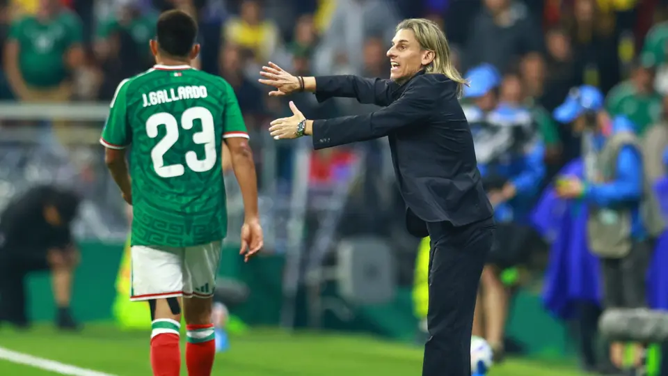 DT de Ecuador admite superioridad de México: "Hemos sido muy superados"