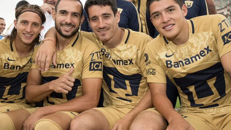 Diseño de playera condecorada | UNAM Deportes