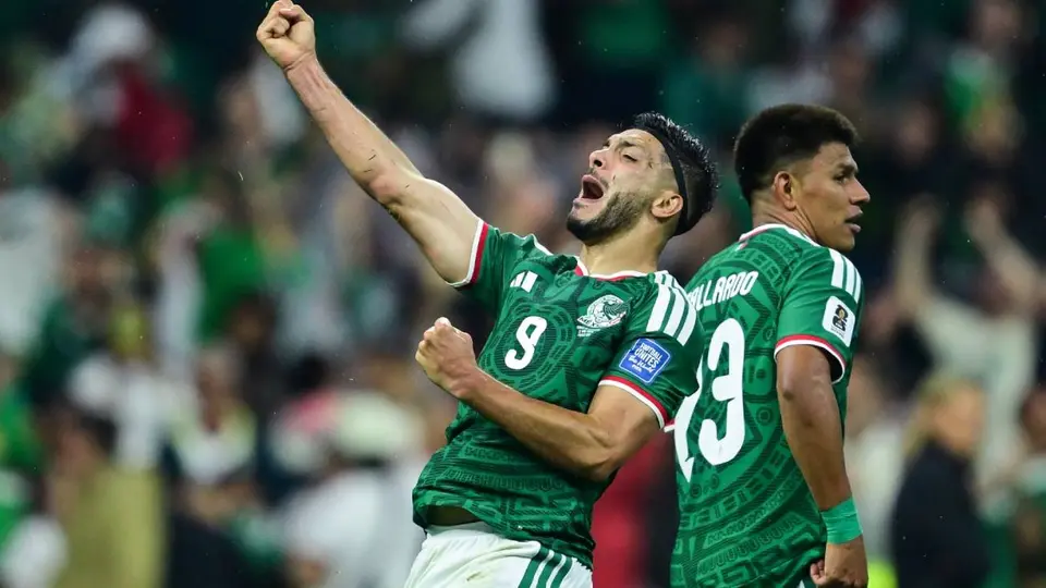 Raúl Jiménez convirtió ante Ecuador | Mexsport