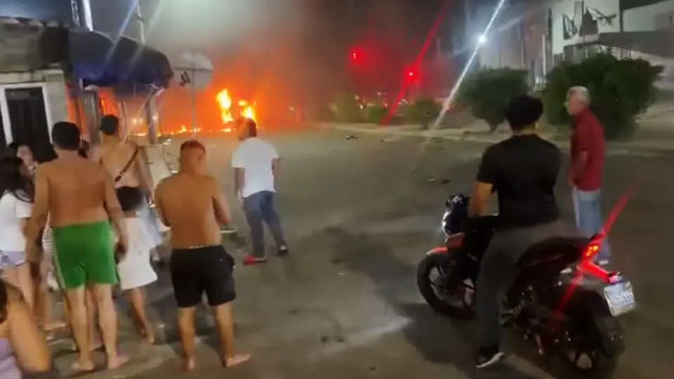 Un auto bomba explotó en  frente al comando de la Policía del Departamento de Norte de Santander / Redes Sociales
