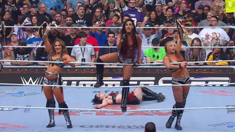 Fatal Influence salieron victoriosas ante Paige, Brie y Nikki Bella | WWE