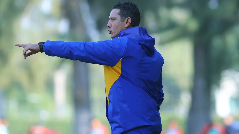 Hernán Elizondo es el entrenador interino de Tigres | Imago7