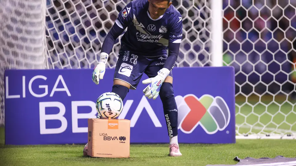 Ricardo Gutiérrez, portero de Puebla | IMAGO7