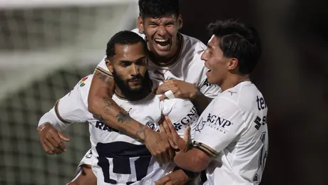 ¡Manita felina! Pumas golea a Bravos de Juárez a domicilio