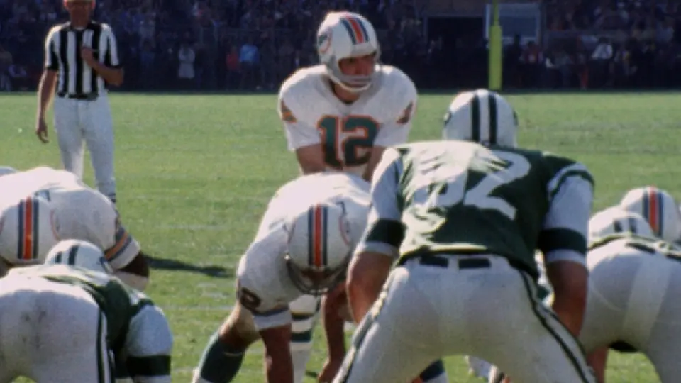 Miami Dolphins enfrentando a los Jets en la temporada 1972 | X @MiamiDolphins