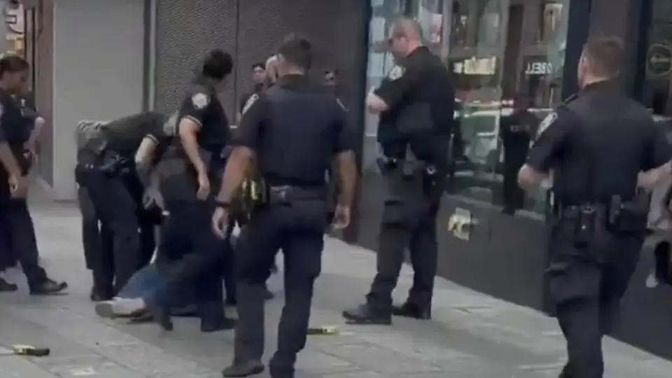 El ataque ocurrió en una de las zonas más concurridas de Manhattan y provocó una fuerte movilización de emergencia./ Captura de pantalla