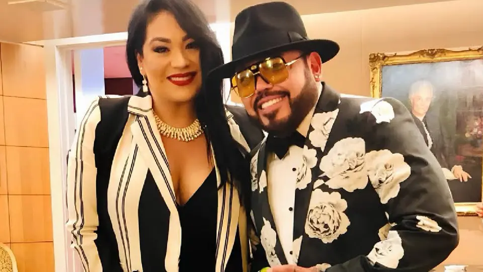 Versiones indican que el problema entre hermanos es por los derechos de algunas canciones de Selena y Los Dinos / Especial