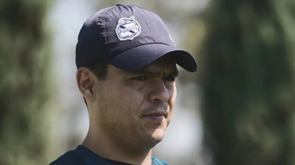 Arturo Alcalde Santerbas, exmédico del Puebla| @antozamo
