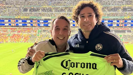 Guillermo Ochoa 'regresa' al América: "Amor por estos colores"