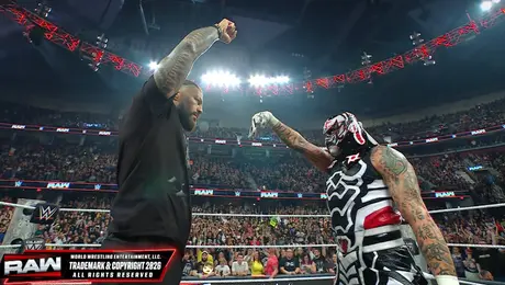 ¡De Ecatepec para el mundo! Penta retará a Roman Reigns por su título en Ciudad de México