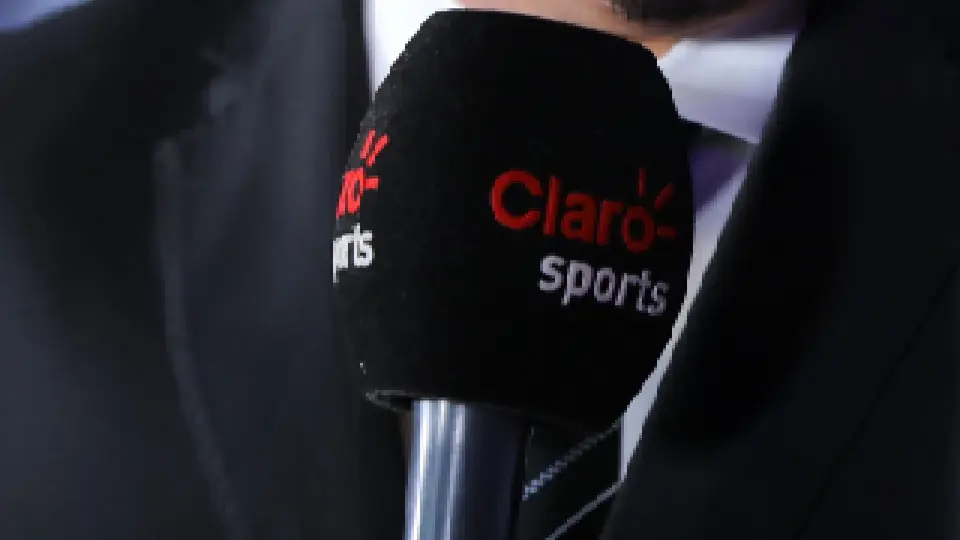 Micrófono de Claro Sports | IMAGO7