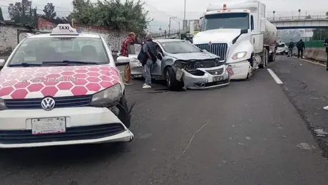 VIDEO: Choque múltiple en la México-Pachuca deja un muerto y al menos 16 heridos