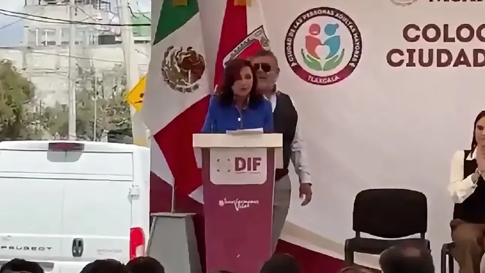 Un evento de la gobernadora Lorena Cuéllar Cisneros terminó en medio de una protesta / Especial