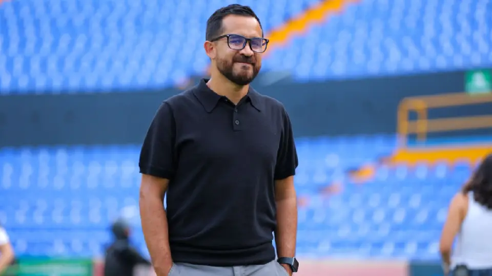 Ignacio Quintana durante partido de San Luis Femenil | IMAGO7