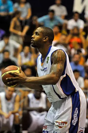 Regresa Jeremis Smith por otro triunfo