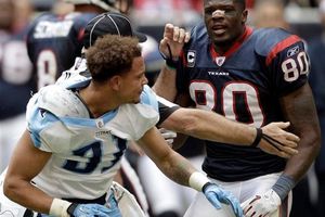 Con gran actuación de Foster, Texanos vence 20-0 a Tennessee