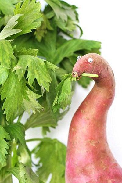 Un monstruo fue tallado en una raíz vegetal | ESPECIAL