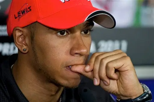 Hamilton se disculpa ante FIA por comentarios de Mónaco