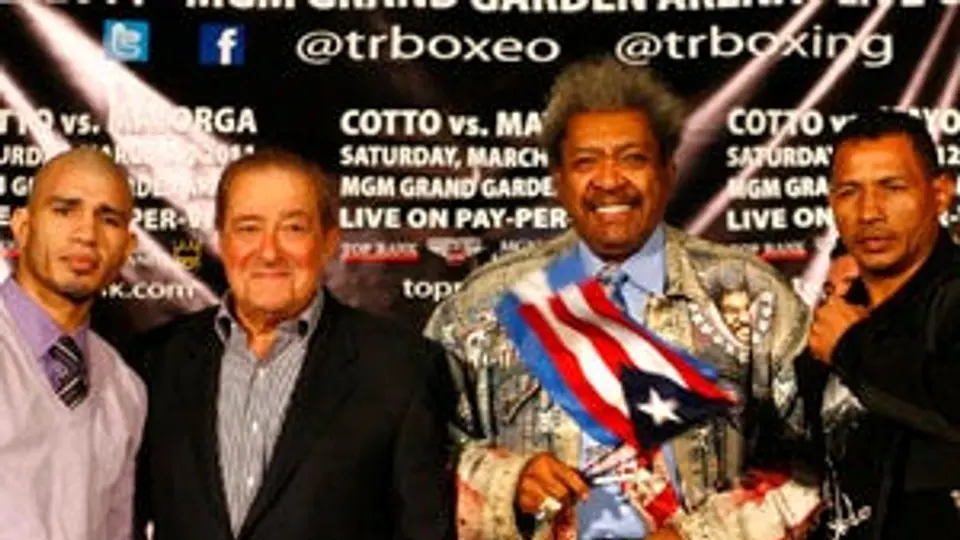 Miguel Cotto llama idiota a Ricardo Mayorga