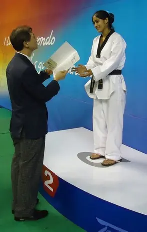 Tres medallas más para México en el Abierto de Taekwondo