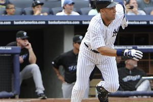 Yanquis gana y se aferra al liderato divisional