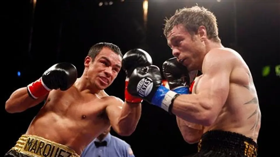Márquez noquea a Katsidis en el noveno y pide revancha ante Pacquiao